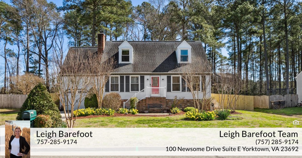 9 Evans Grove Dr, Poquoson, VA 23662